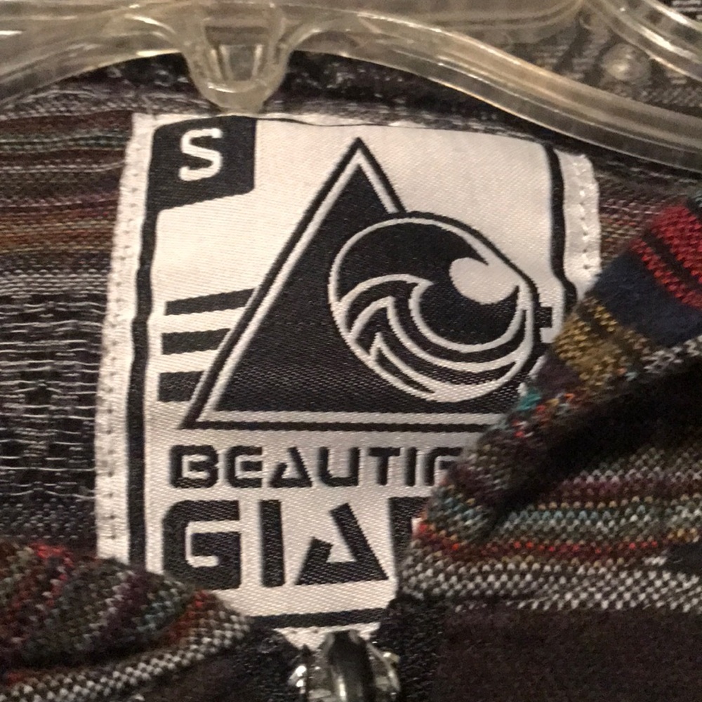 Beautiful Giant size small multi colored hoodie - Picture 2 of 3